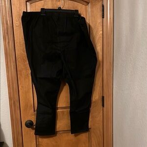 Women’s Black Jeans